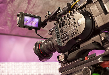 数码摄影机在现代摄影与摄像服务中的革新与应用